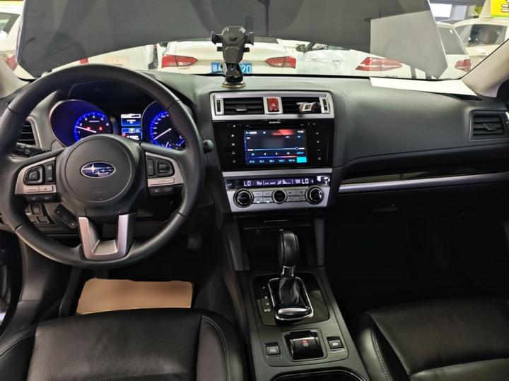 2015 2.5i Sport photo 5
