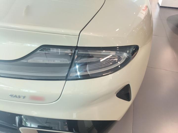 Xiaomi SU7 2024 AWD Extended Range High-end ADAS Max photo 7