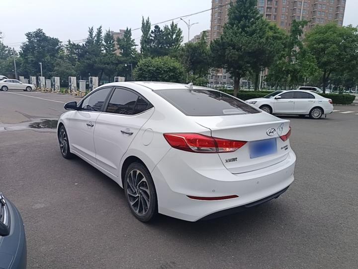 Elantra 2019 1.4T DCT photo 4
