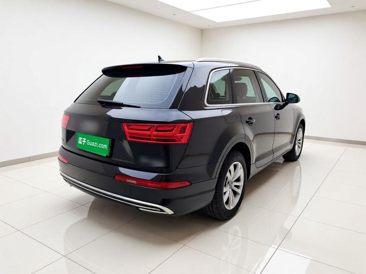 Q7 EV 2019 55 e-tron photo 6