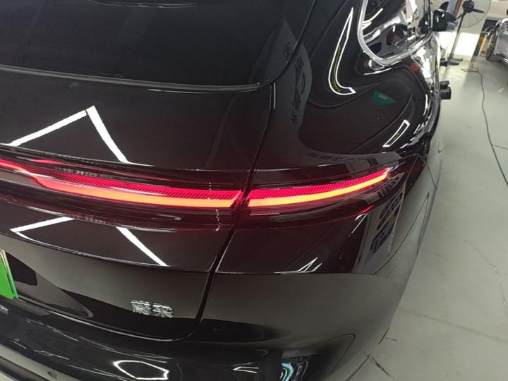 ET5T 2025 75kWh Touring photo 7