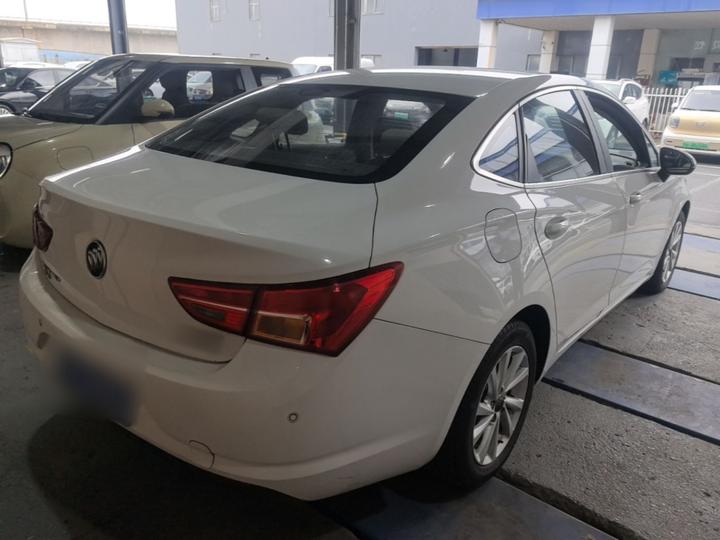 Verano 2017 Sedan 15S AT Progressive photo 6