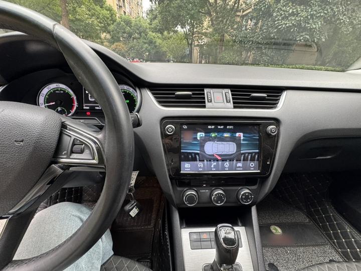 Octavia 2018 TSI280 DSG Luxury photo 5