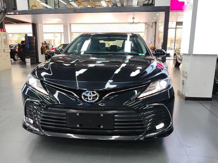 Camry 2022 2.0GVP Leading photo 2