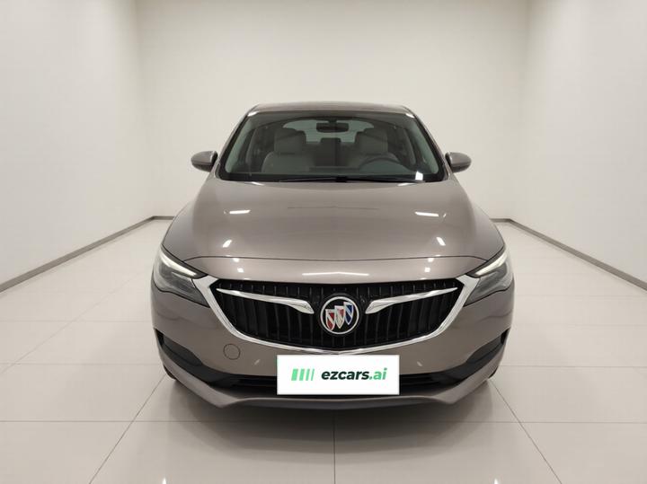 GL6 2019 18T 6-Seater Elite China V photo 2