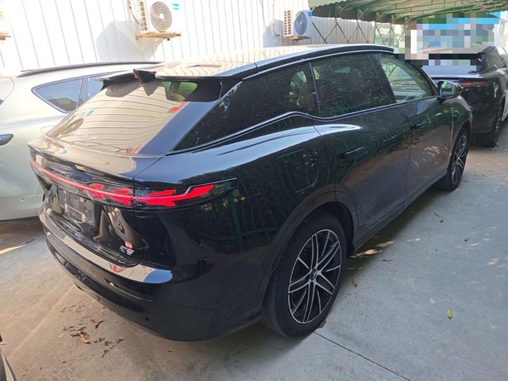 Voyah 2025 AWD Qiankun photo 4