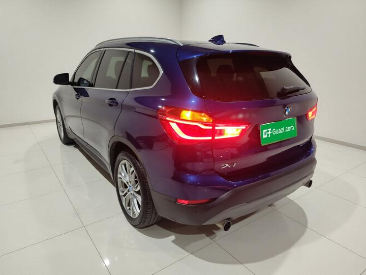 X1 2019 sDrive20Li Leading photo 4