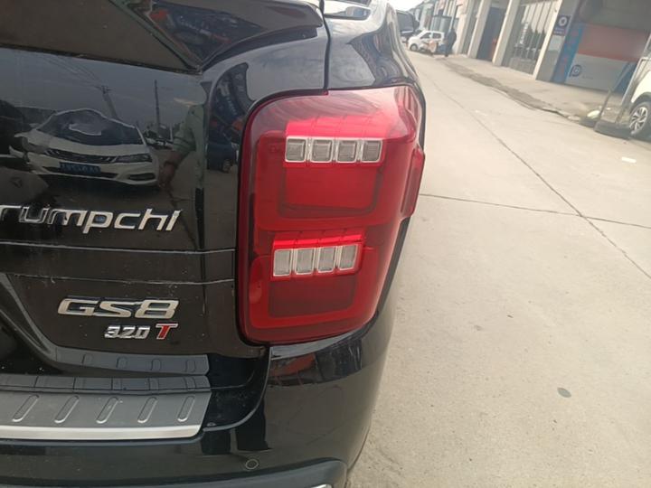 GAC Trumpchi GS8 2017 320T RWD Luxury Connected 7-Seater photo 7