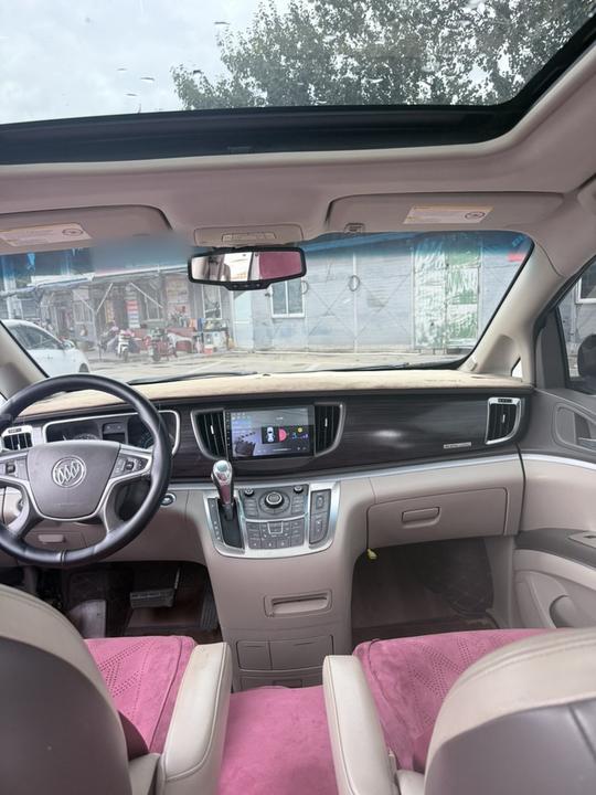 GL8 2013 3.0L GT Luxury Business photo 6