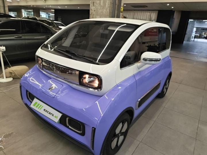 KiWi EV 2023 NCM