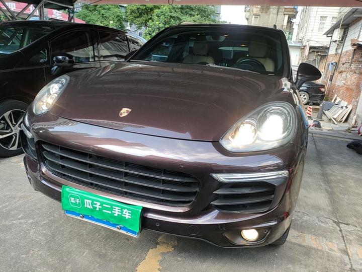 2015 Cayenne 3.0T photo 2
