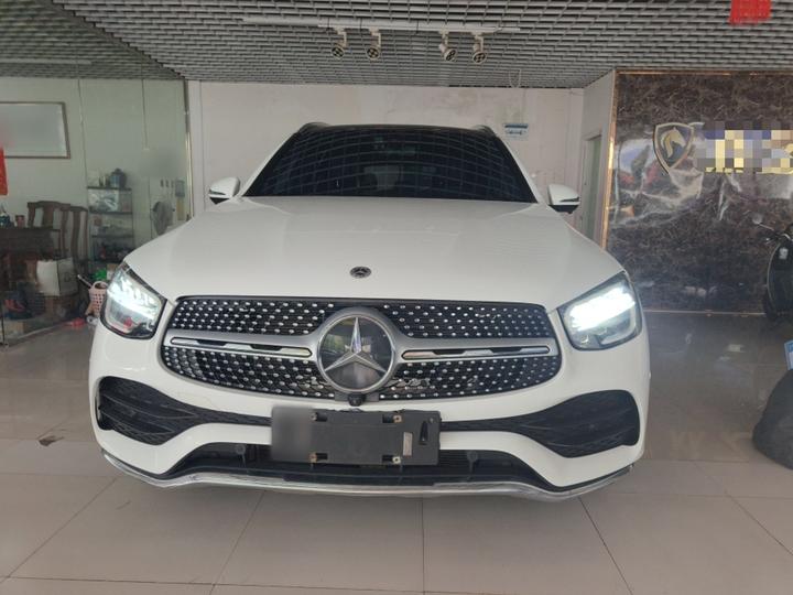 GLC 2022 Facelift GLC 260 L 4MATIC Luxury photo 2