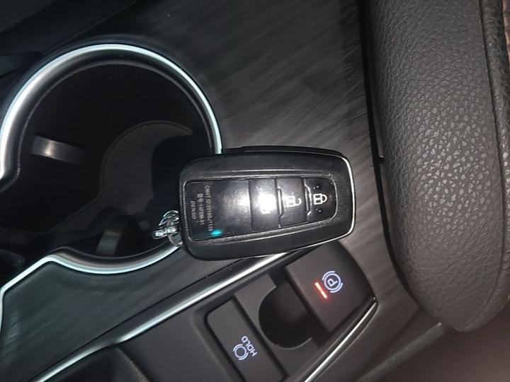 Camry 2021 2.0G Luxury photo 8