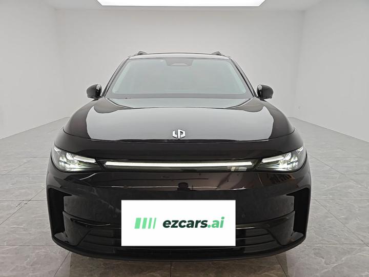 Leapmotor C16 2024 EREV 200 Exclusive photo 2