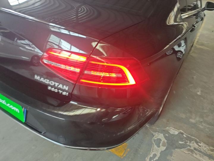 Magotan 2018 330TSI DSG Leading photo 7