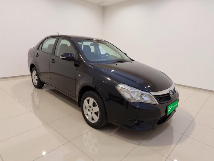 F3 2015 1.5L MT Comfort photo 3