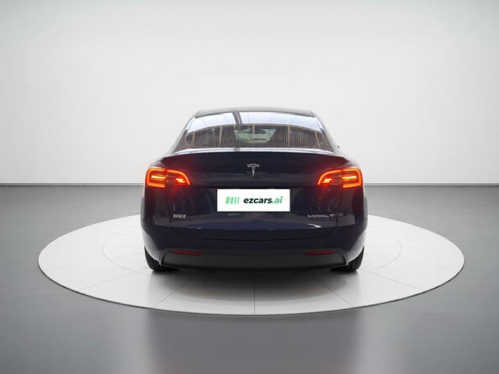Model Y 2024 RWD photo 5