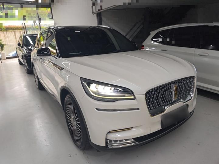 Aviator 2020 3.0T V6 AWD photo 3