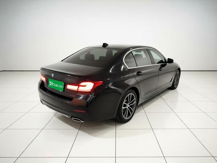 5 Series EV 2022 Facelift 535Le M Sport Package photo 4