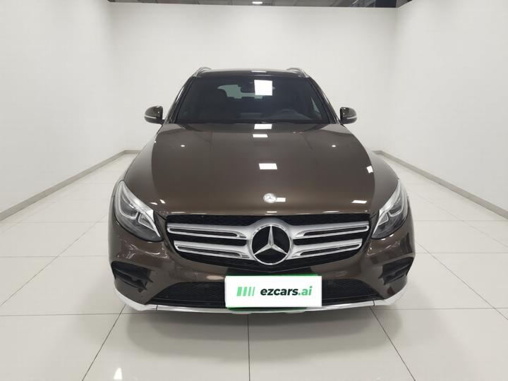 GLC 2017 GLC 260 4MATIC Dynamic photo 2