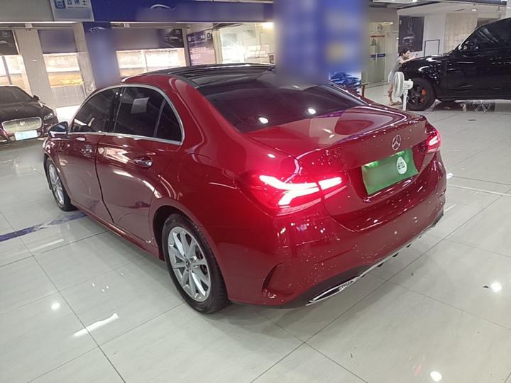 A-Class 2020 A 200 L Sport photo 4