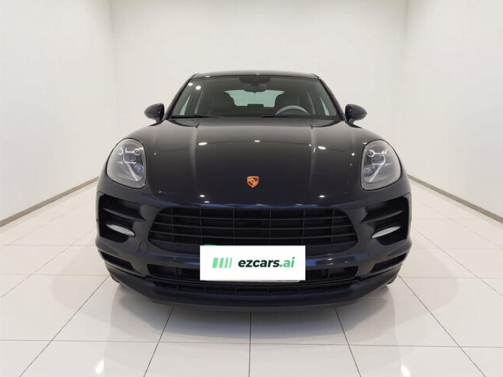 2020 Macan 2.0T photo 2