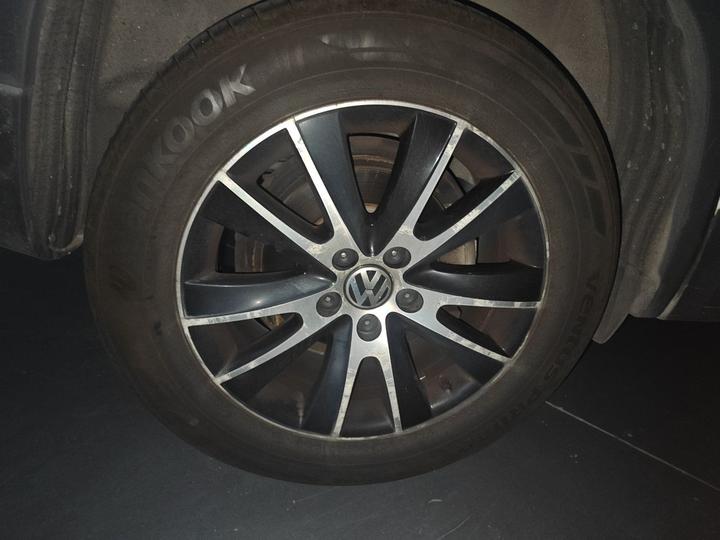 Tiguan 2015 1.8TSI AT AWD Luxury photo 8