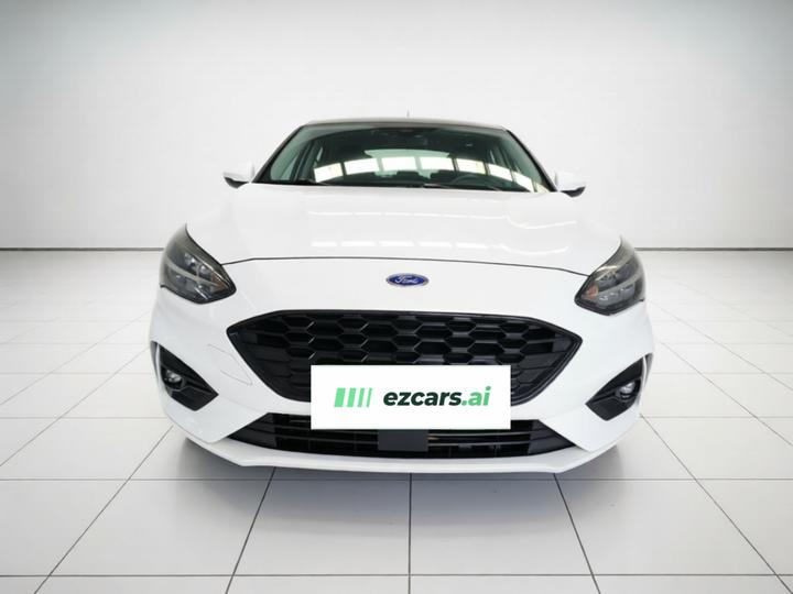 Focus 2021 Hatchback EcoBoost 180 AT photo 2