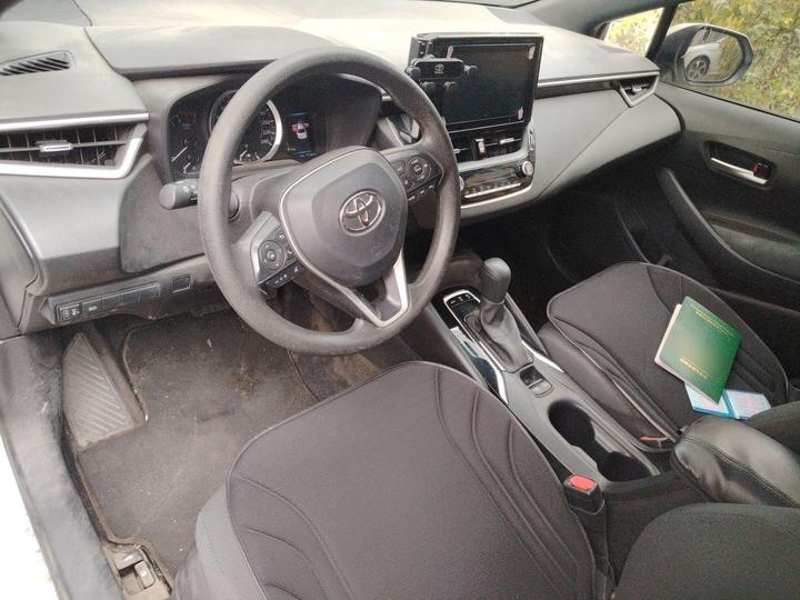 Levin 2023 185T CVT Luxury photo 8