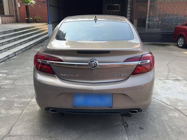 Regal 2015 1.6T Leading Tech photo 3