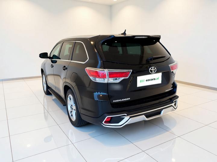 Highlander 2017 2.0T AWD Supreme 7-Seater photo 4