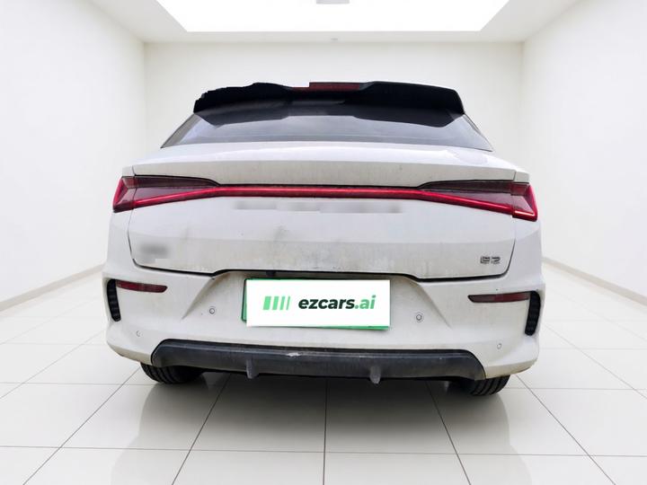 e2 2020 Upgraded Standard Range Standard photo 3