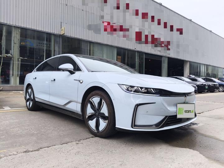 Voyah Passion 2023 AWD Flagship photo 5