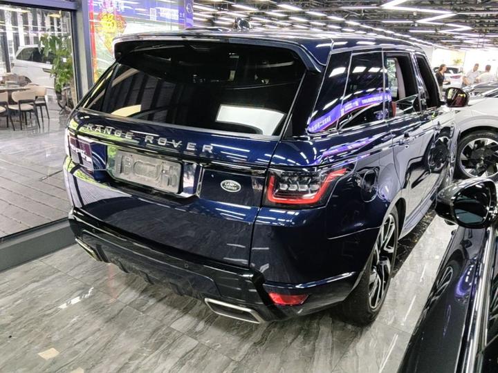 Range Rover Sport 2020 3.0 L6 HSE DYNAMIC photo 4