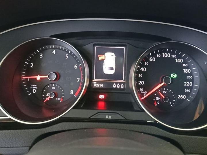 2017 380TSI RWD photo 7