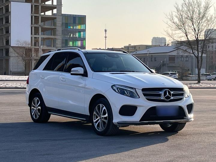 GLE Imported 2017 GLE 320 4MATIC Luxury photo 3