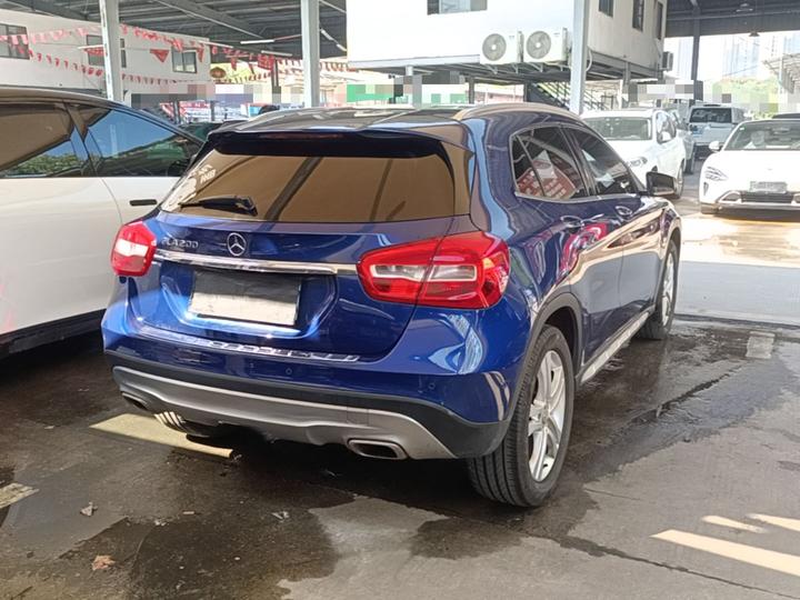GLA 2016 GLA 200 Dynamic photo 4