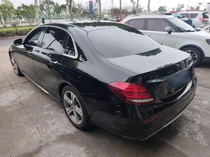 E-Class 2019 E 260 L Sport photo 4