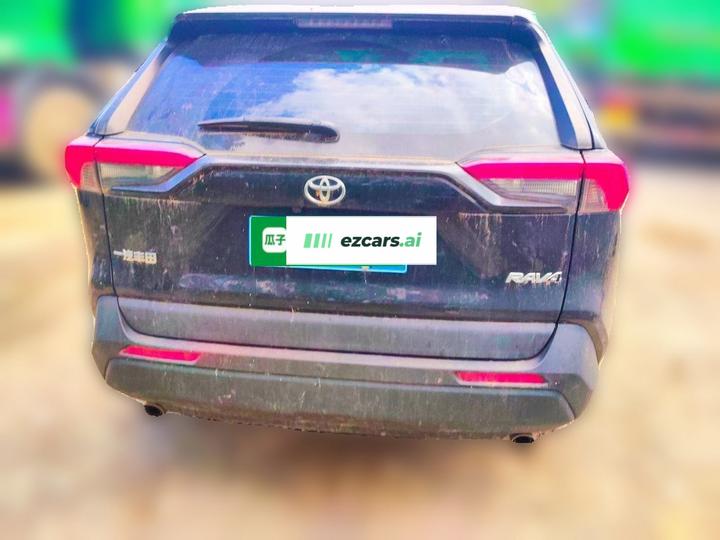 RAV4 2022 2.0L CVT RWD photo 5