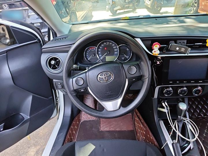 Levin 2017 Facelift 185T CVT Elite China VI photo 3