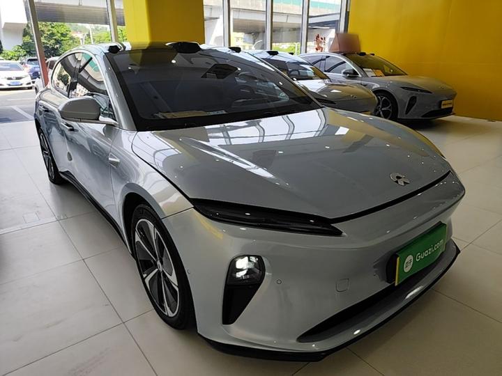 ET5T 2024 75kWh Touring photo 3