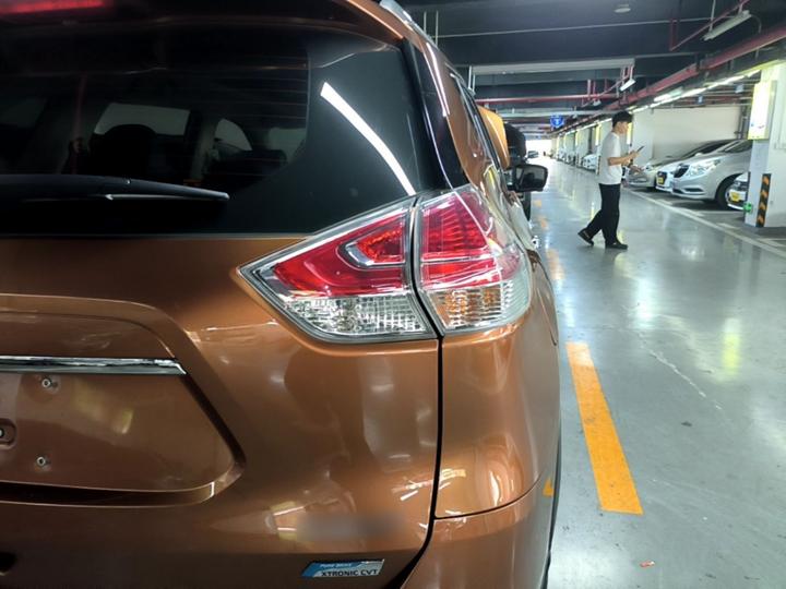 X-Trail 2014 2.5L CVT Luxury 4WD photo 7