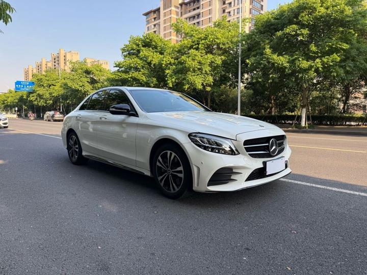 C-Class 2019 C 260 Sport photo 3