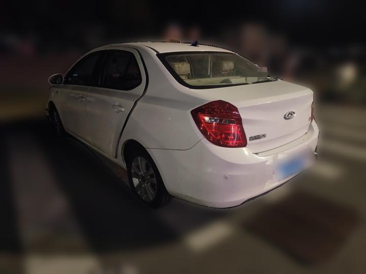 E3 2015 1.5L MT photo 4
