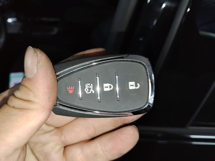 Malibu XL 2022 Redline 550T AT photo 8