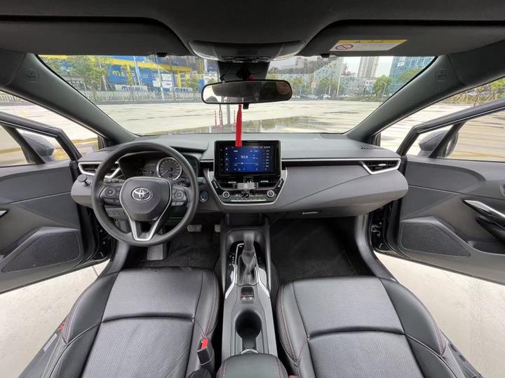 Levin 2022 Hybrid 1.8H E-CVT Luxury photo 5