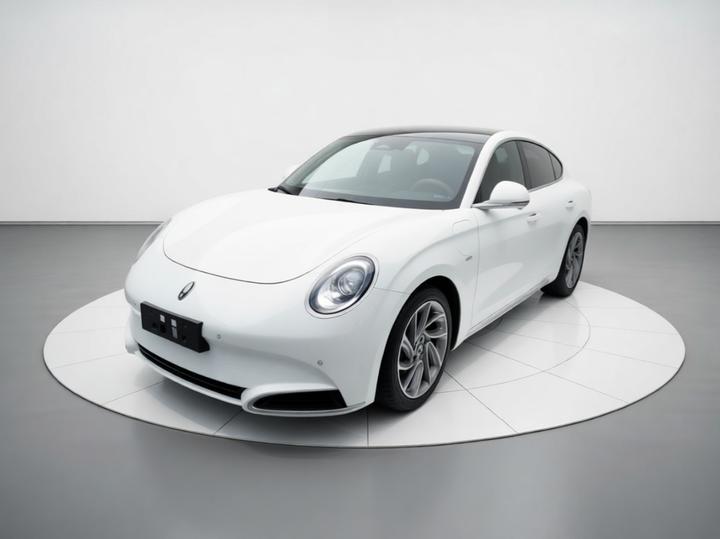 2022 555km Premium