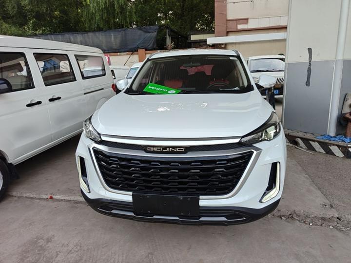 BAIC X3 2019 1.5T CVT Honor photo 2