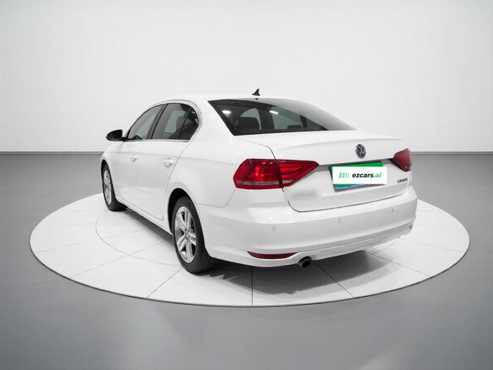 Lavida 2017 1.6L AT photo 4