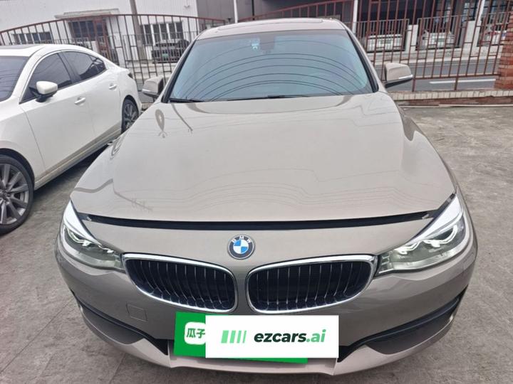 3 SeriesGT 2014 320i Leading photo 2